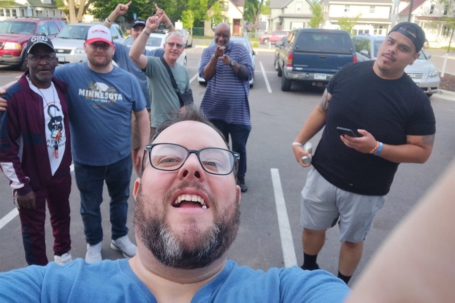 SPOTLIGHT ON MISSIONS: Michael & Laura Strong • Minneapolis, Minn.