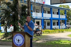 SPOTLIGHT ON MISSIONS:Stan & Donna Scroggins • The Philippines