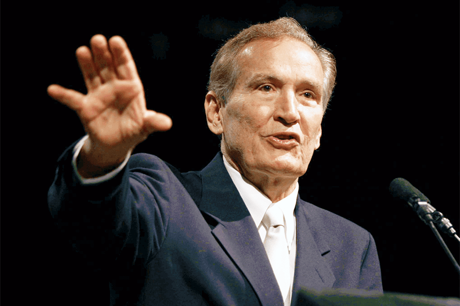 Nine Teaching Techniques From Adrian Rogers