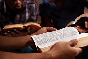 SPINNING MY GEARS: Discerning God's Direction (Part 1): Developing an Appetite for the Word