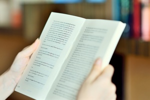 STUDENT MINISTRY: Readers are Leaders