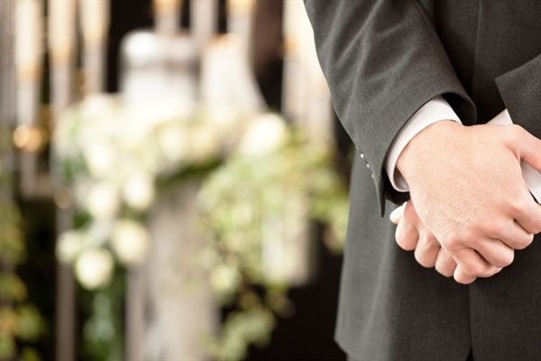 STUDENT MINISTRY: Dealing With Death