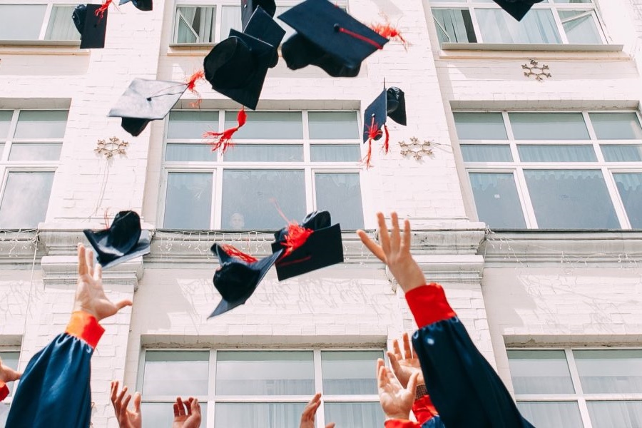 STUDENT MINISTRY: Graduating Seniors