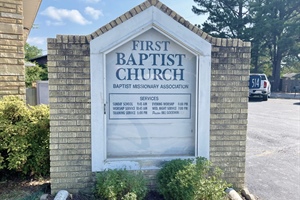 JOURNEY WITH JEFF: Enjoying Visiting Churches